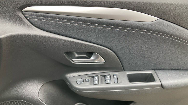 Vauxhall Corsa 1.2 Turbo SRi Nav Premium 5dr Petrol Hatchback